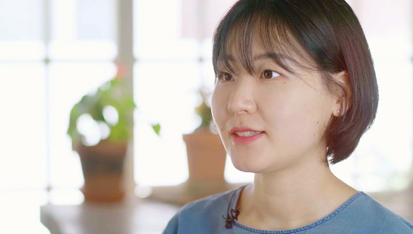 카페 얼스어스 길현희